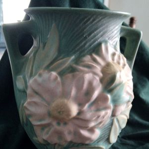 Roseville Pottery 2 Handled Peony Vase #169-8 Green White Coloration Vintage EUC